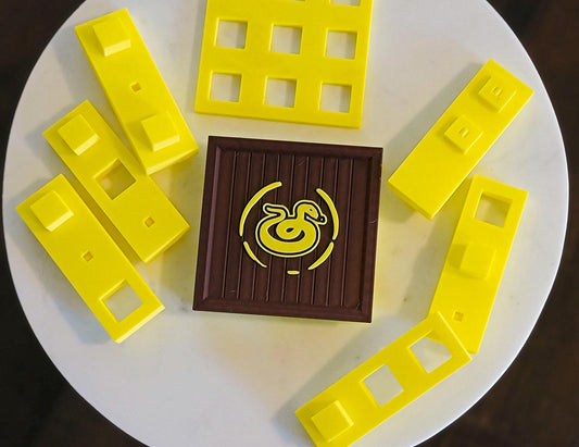 6-Piece Cube Puzzle